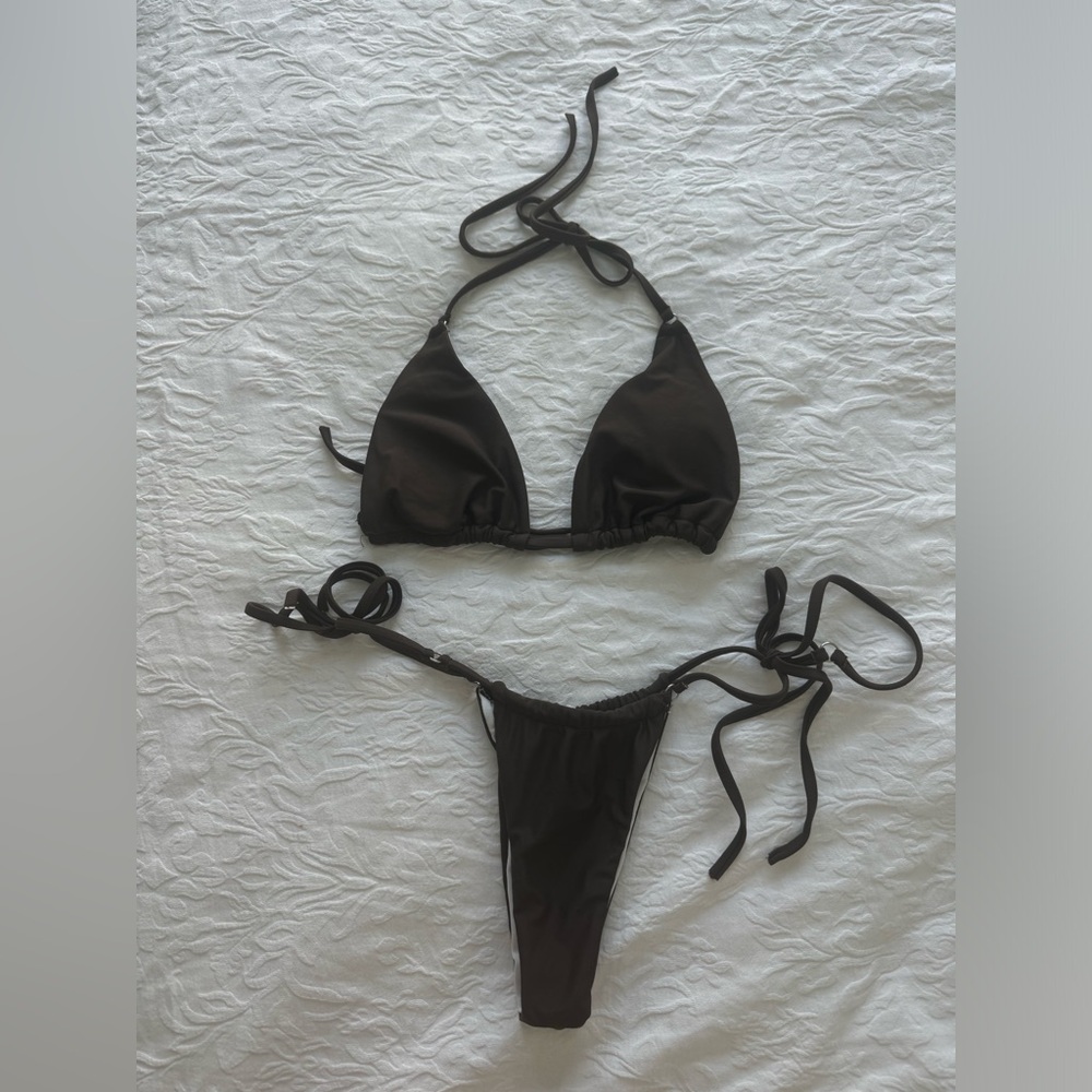 Brown triangle Bikini with cheeky bottoms size Medium
